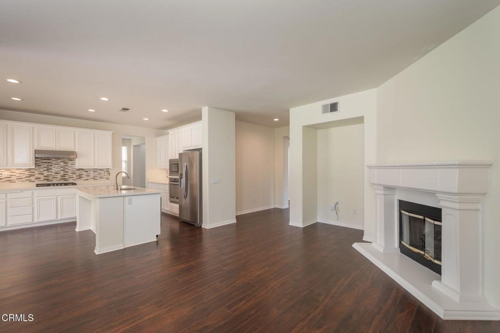 MLS #V1-33431 image #15