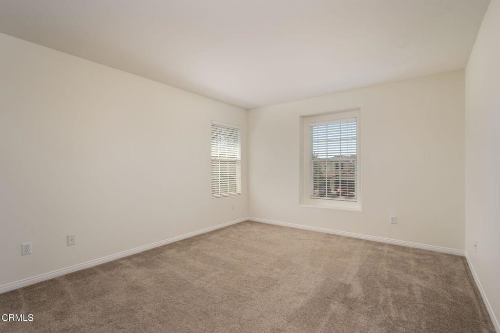 MLS #V1-33431 image #30