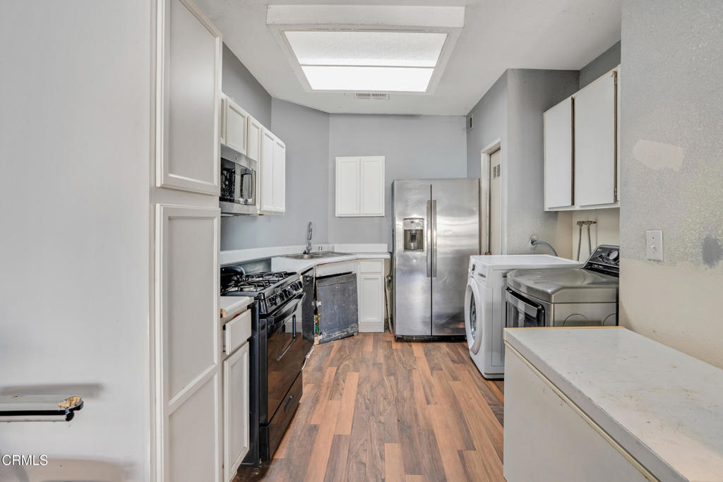 MLS #V1-33436 image #3