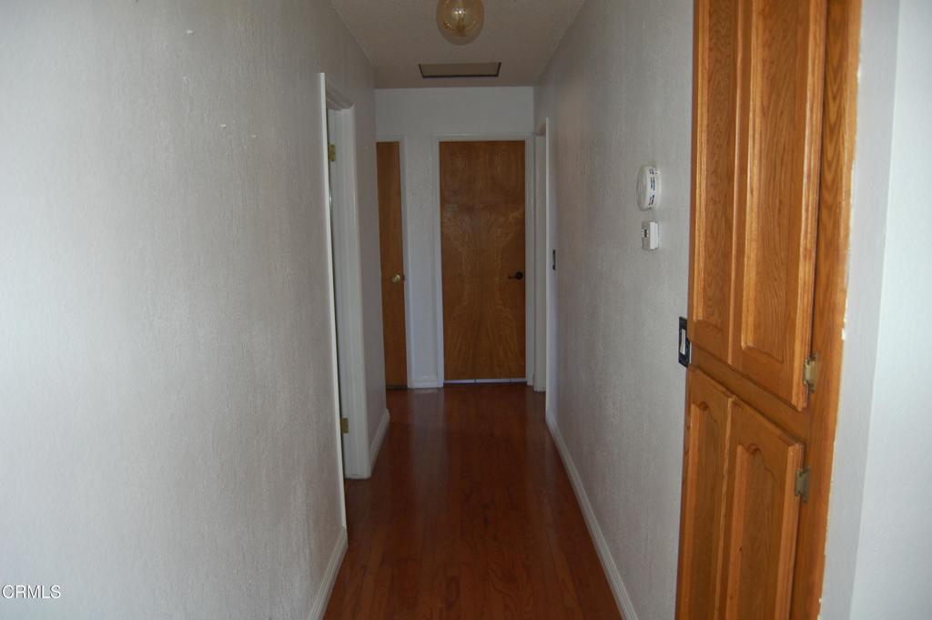 MLS #V1-33437 image #10