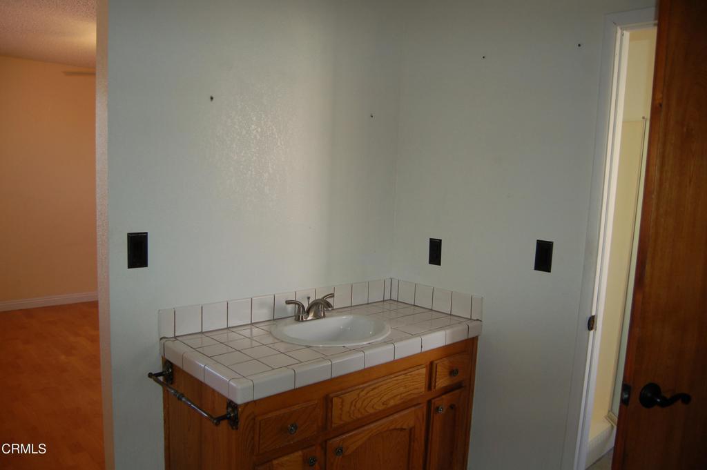 MLS #V1-33437 image #15