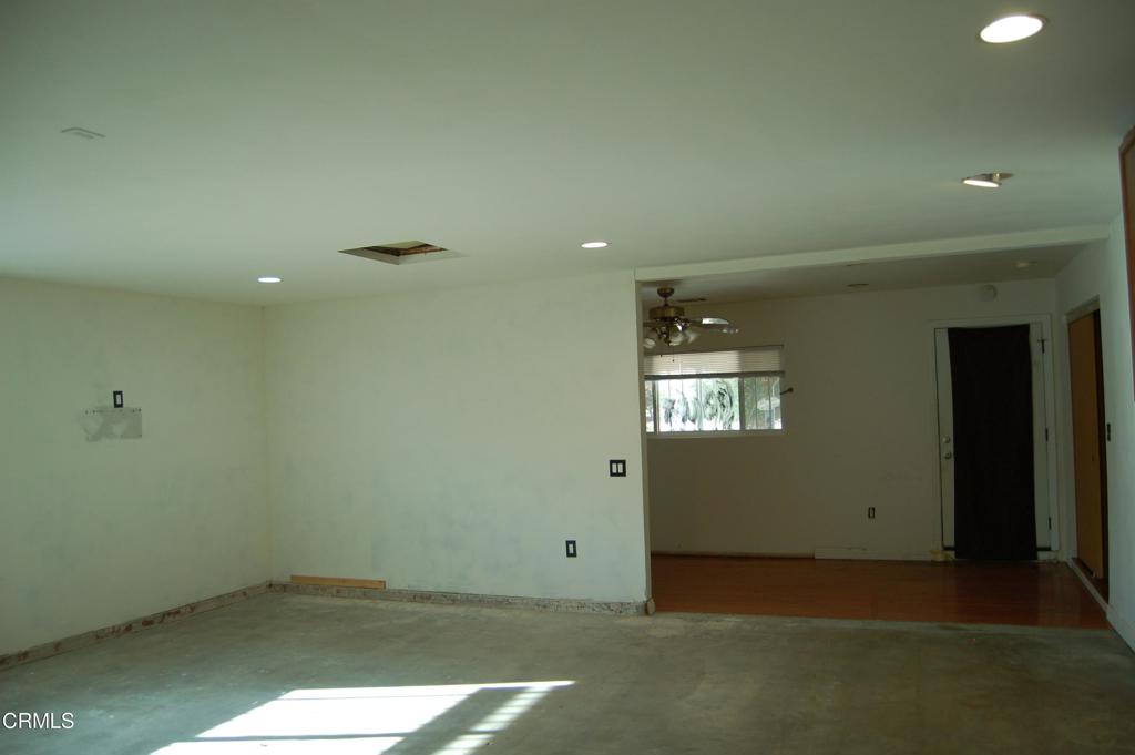 MLS #V1-33437 image #18