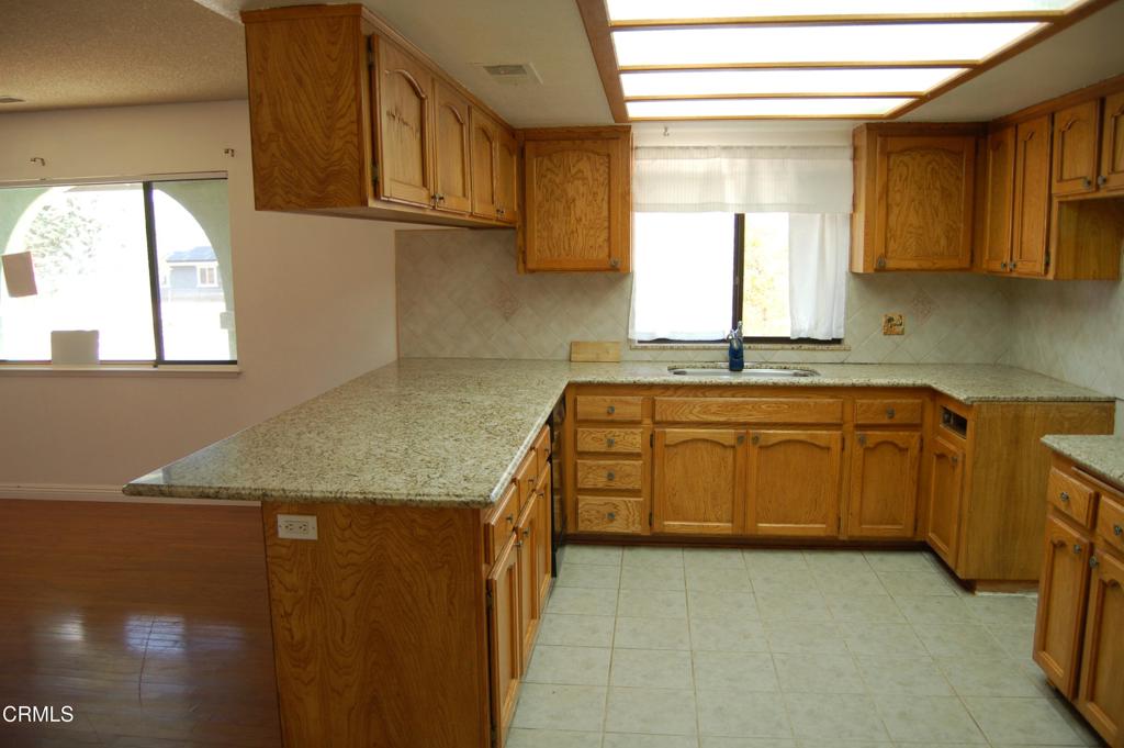 MLS #V1-33437 image #4