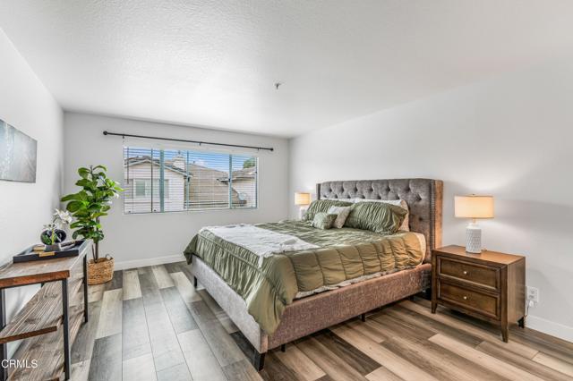 MLS #V1-33438 image #11