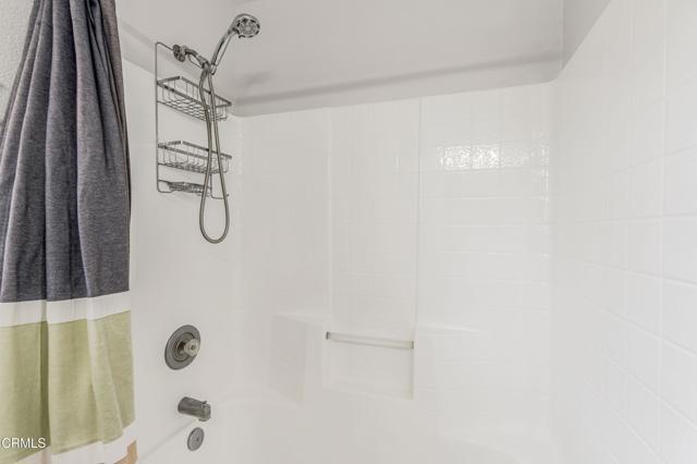 MLS #V1-33438 image #19