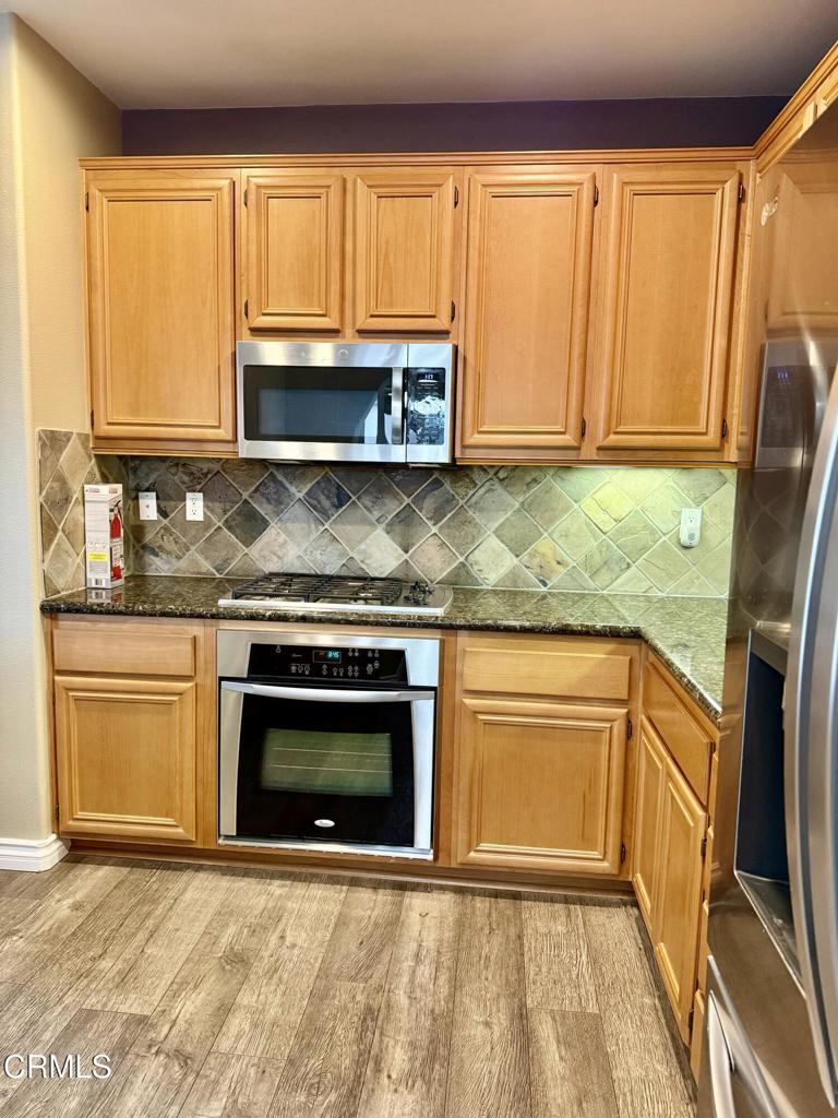 MLS #V1-33442 image #11