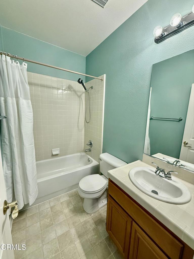 MLS #V1-33442 image #19