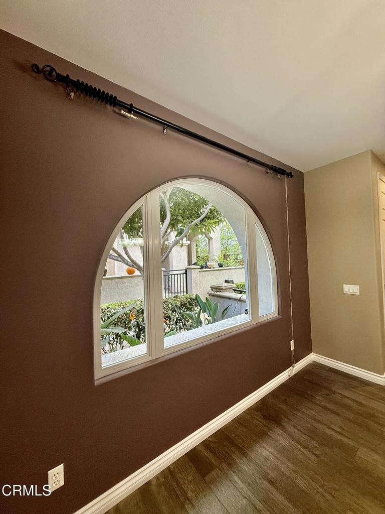 MLS #V1-33442 image #7