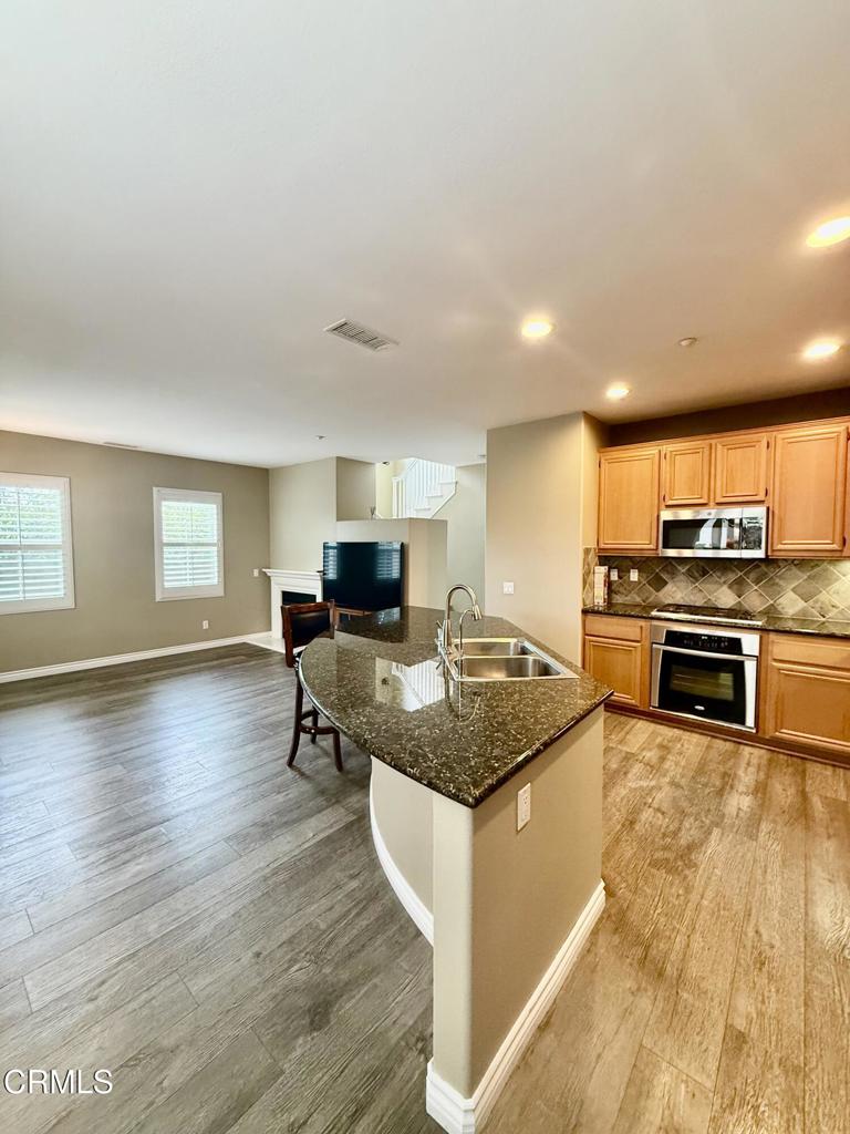 MLS #V1-33442 image #8