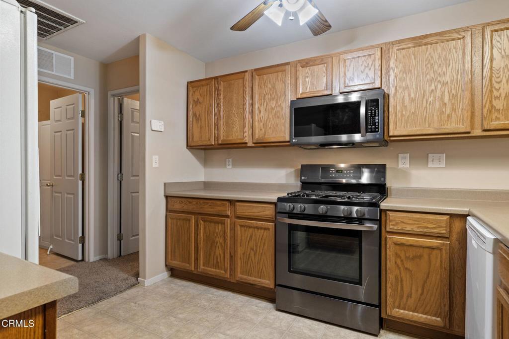 MLS #V1-33444 image #15