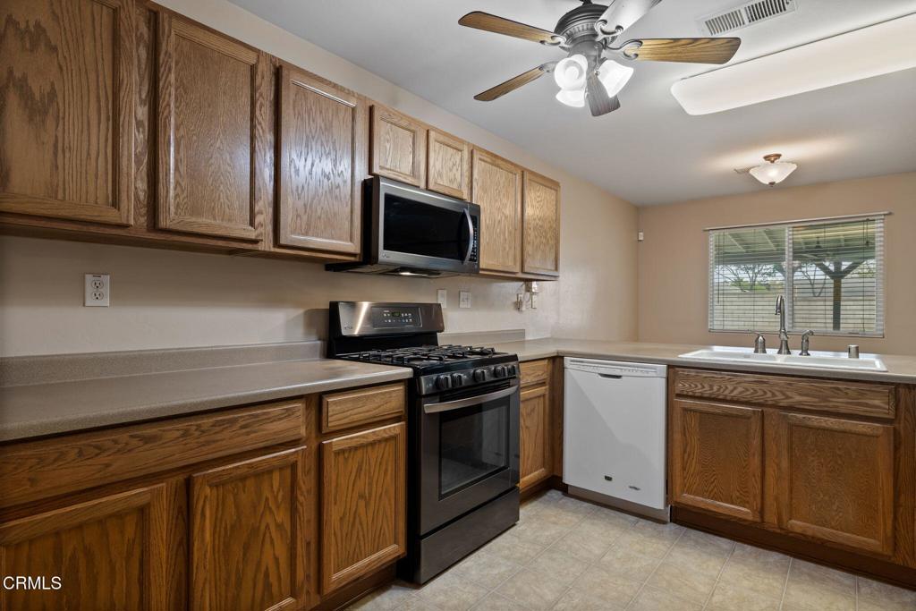 MLS #V1-33444 image #17