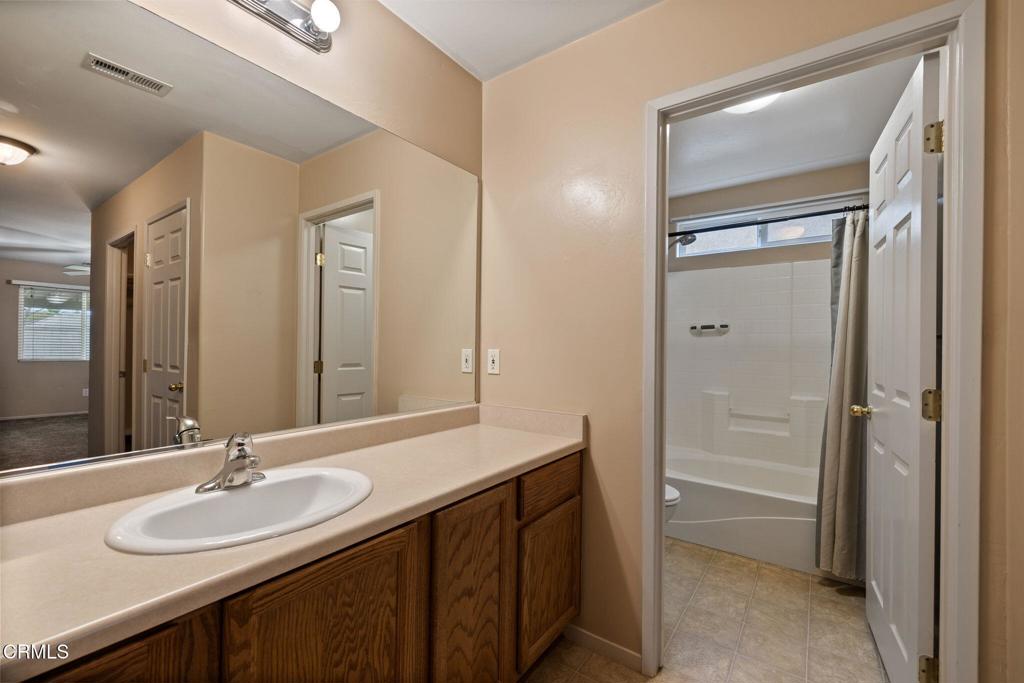 MLS #V1-33444 image #28