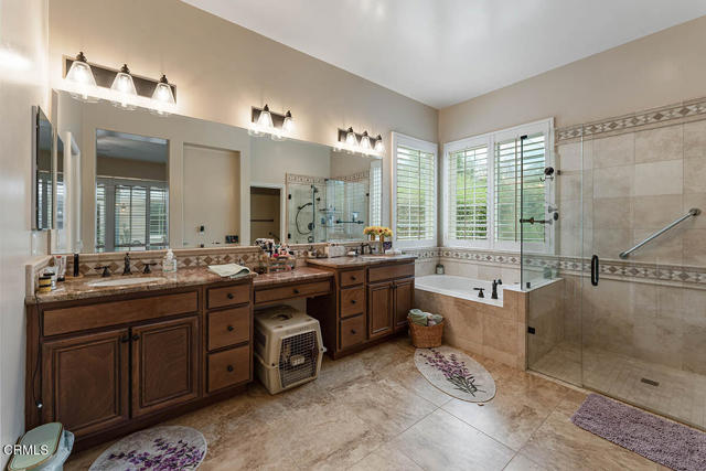 MLS #V1-33451 image #38