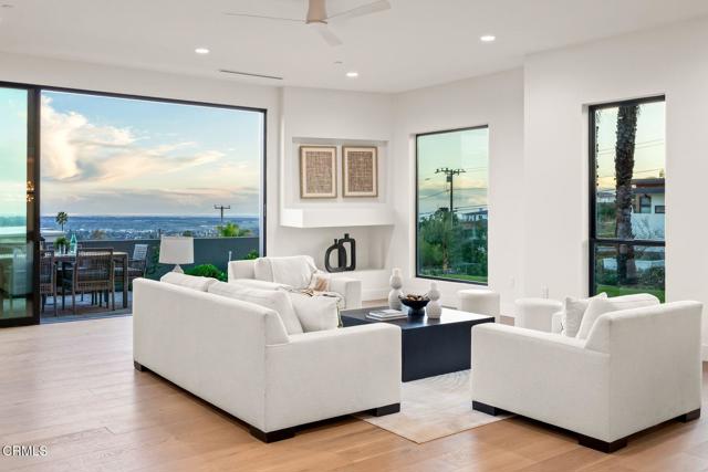 MLS #V1-33466 image #3