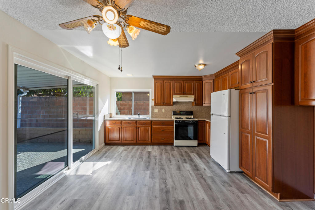 MLS #V1-33467 image #19