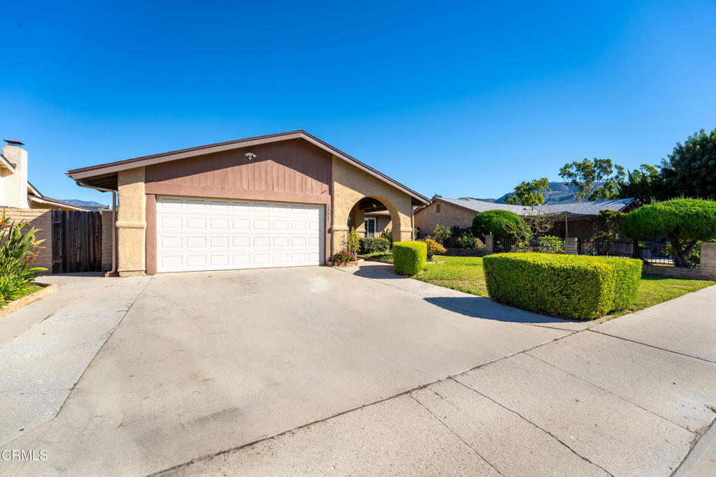 MLS #V1-33467 image #6