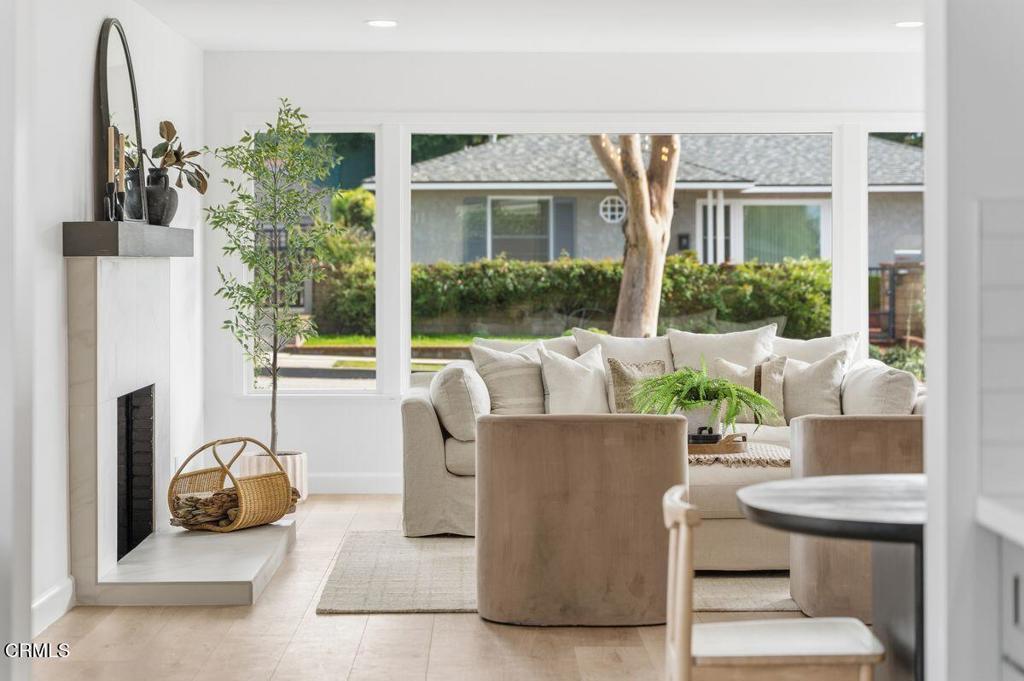 MLS #V1-33470 image #1