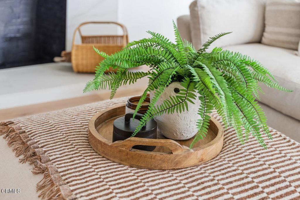 MLS #V1-33470 image #12