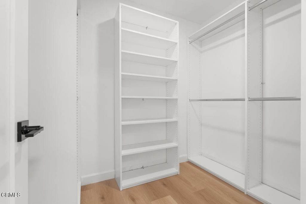 MLS #V1-33470 image #26