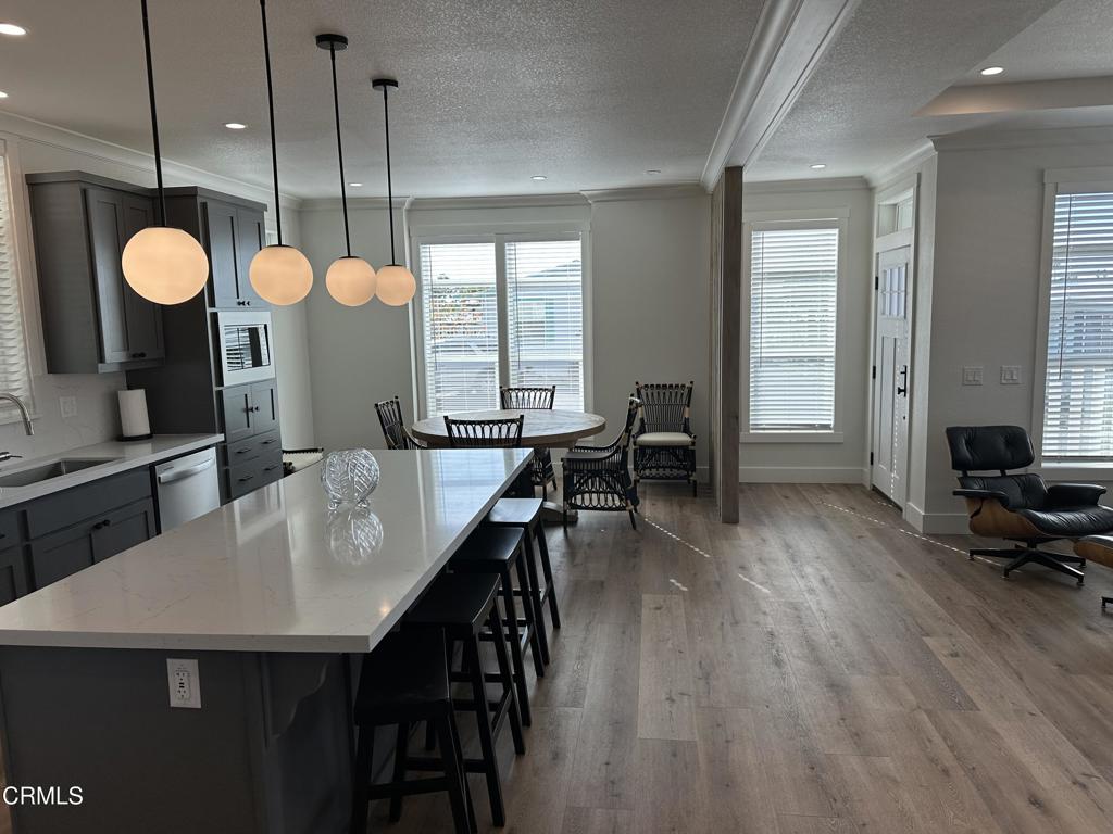 MLS #V1-33474 image #10