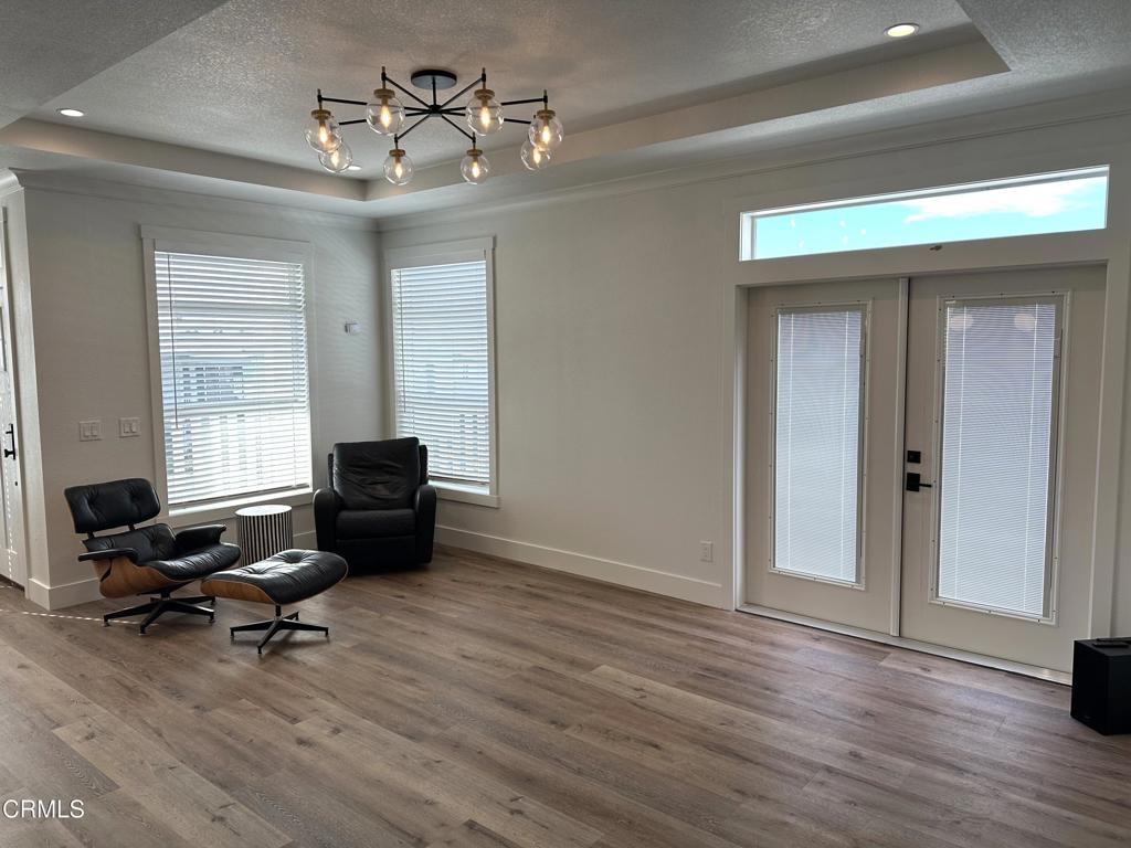 MLS #V1-33474 image #9