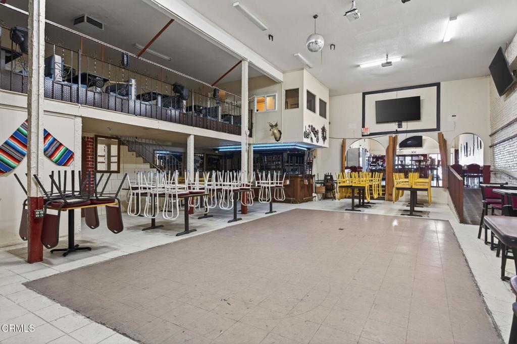 MLS #V1-33476 image #8