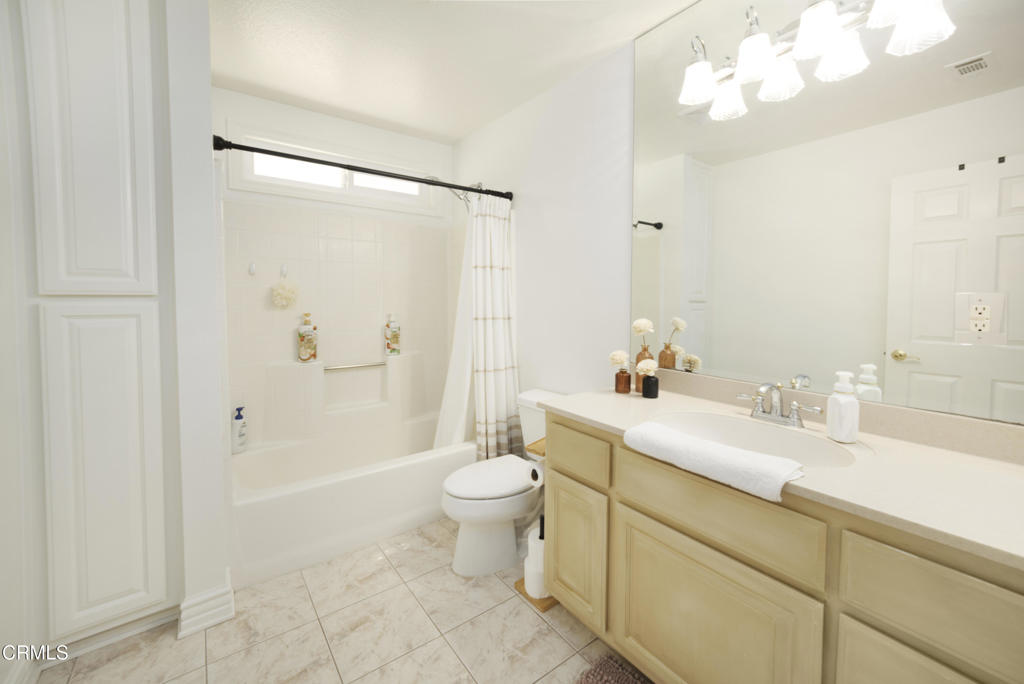 MLS #V1-33477 image #14