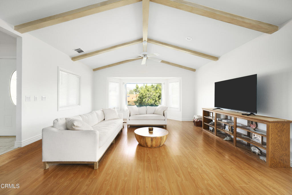 MLS #V1-33477 image #7