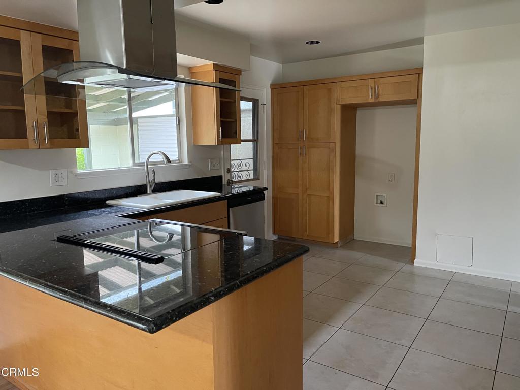 MLS #V1-33481 image #4