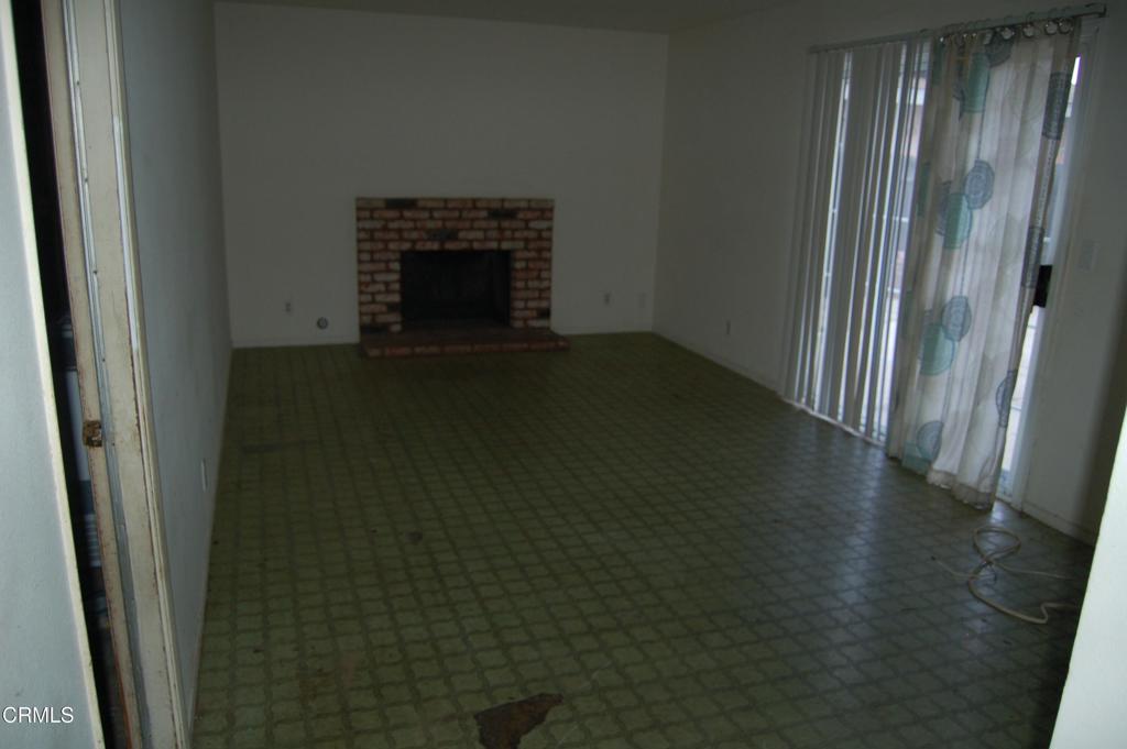 MLS #V1-33486 image #3