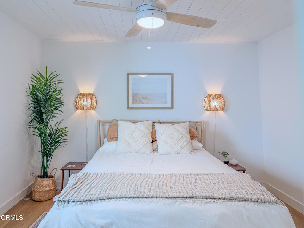 MLS #V1-33488 image #16