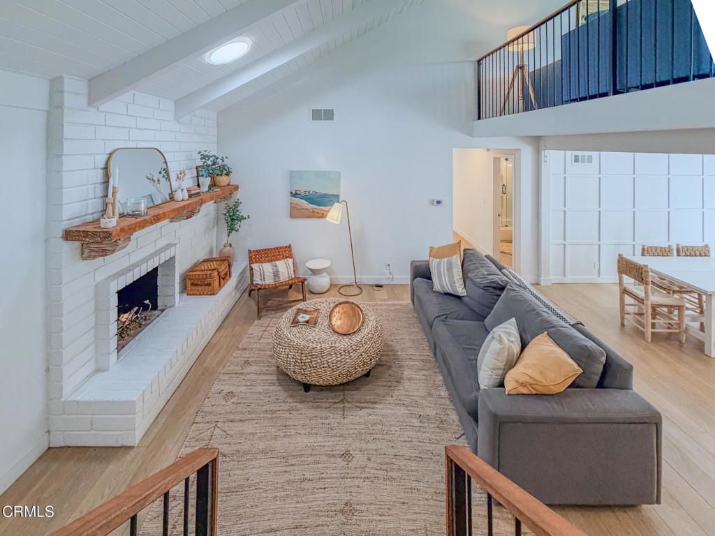 MLS #V1-33488 image #2