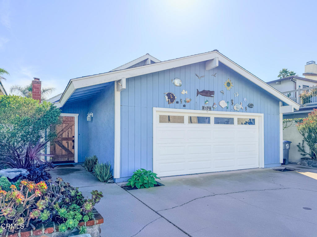 MLS #V1-33488 image #38