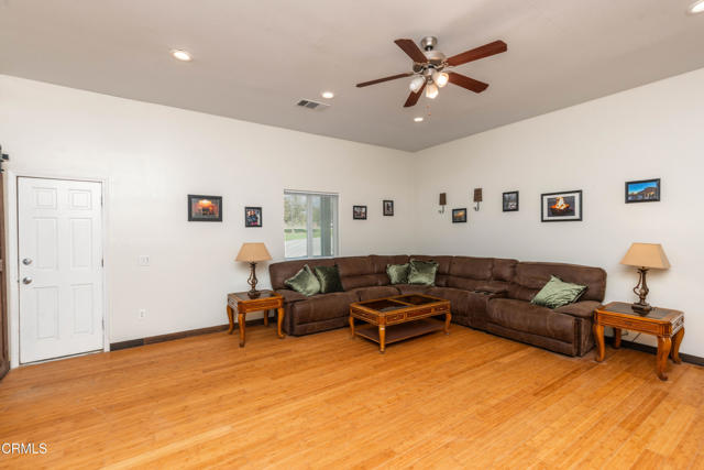 MLS #V1-33490 image #38