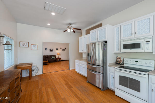 MLS #V1-33490 image #40