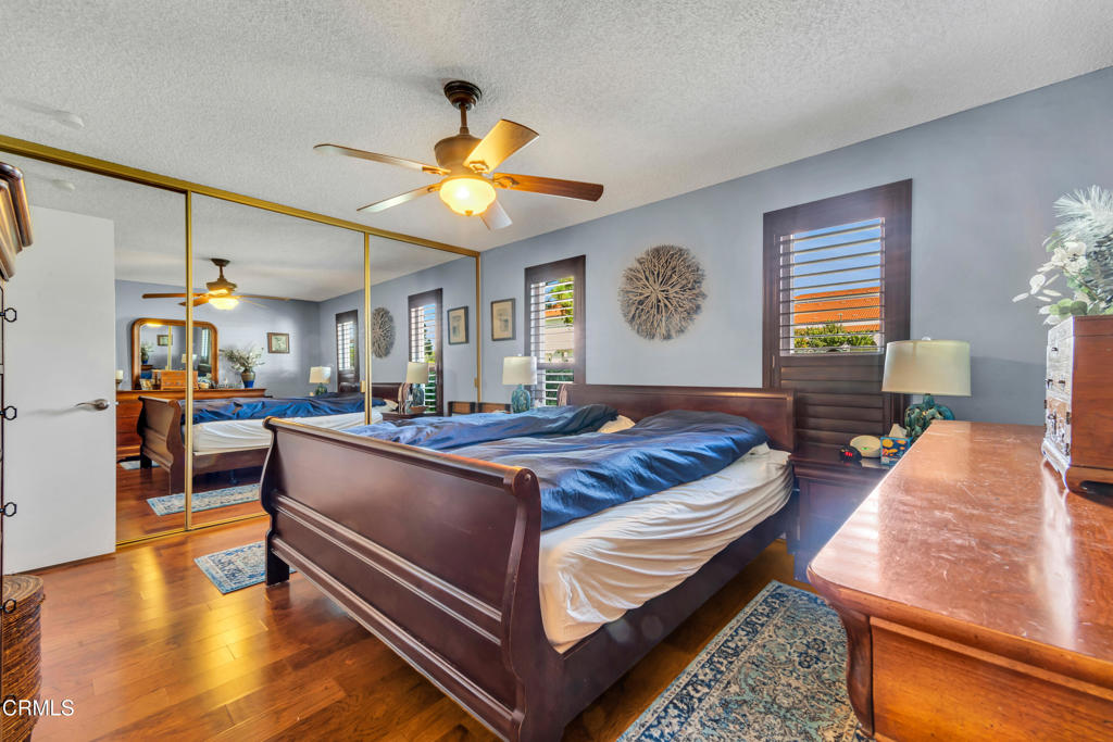 MLS #V1-33491 image #12