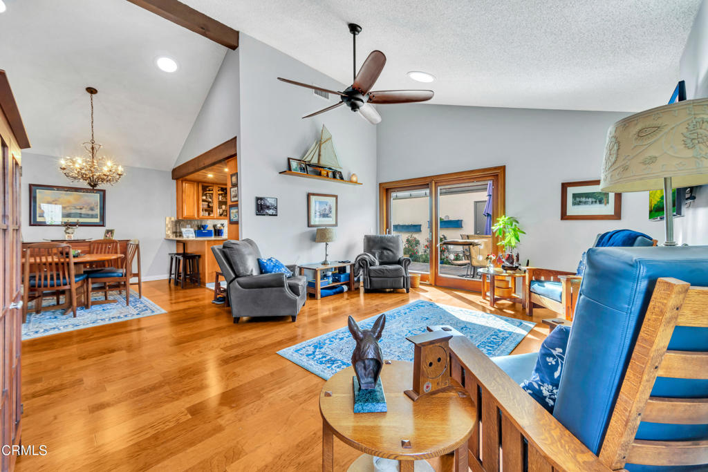 MLS #V1-33491 image #2