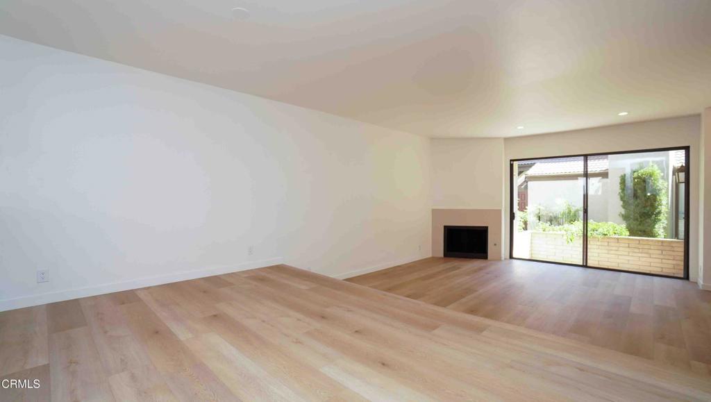 MLS #V1-33496 image #7