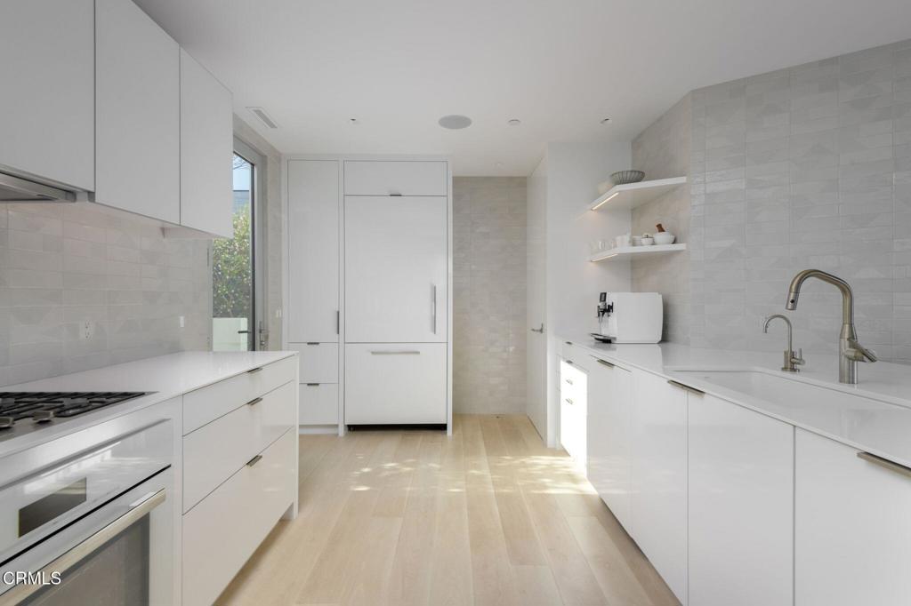 MLS #V1-33497 image #12