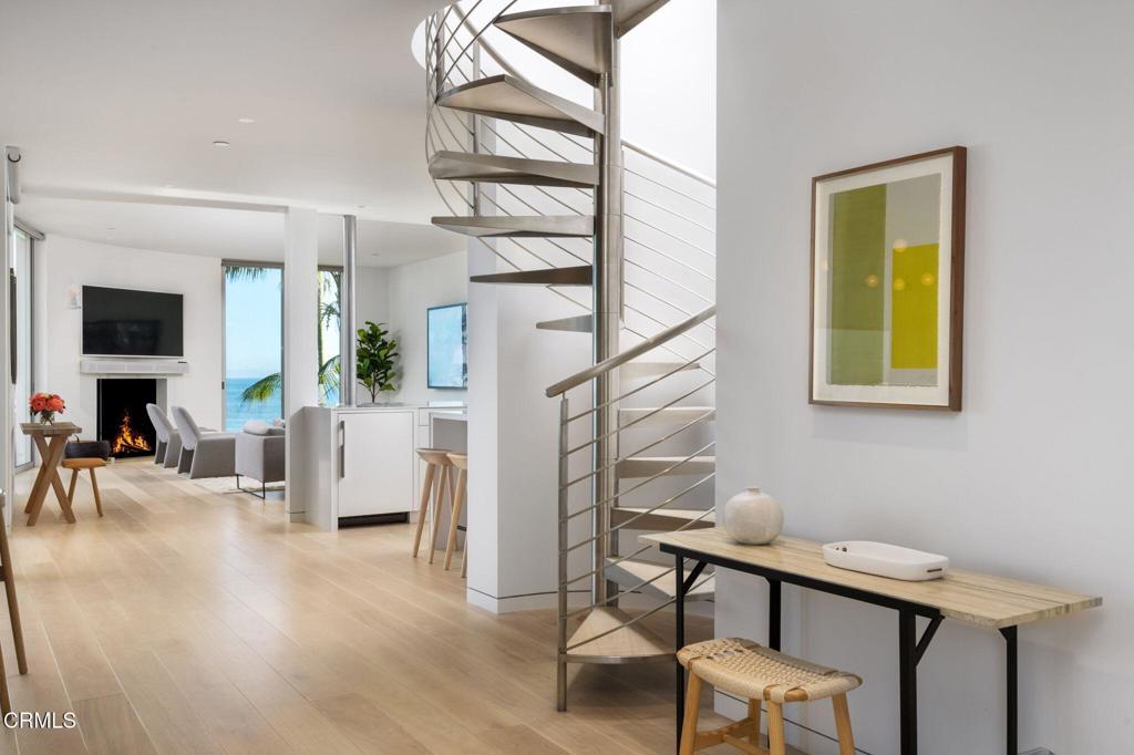 MLS #V1-33497 image #14