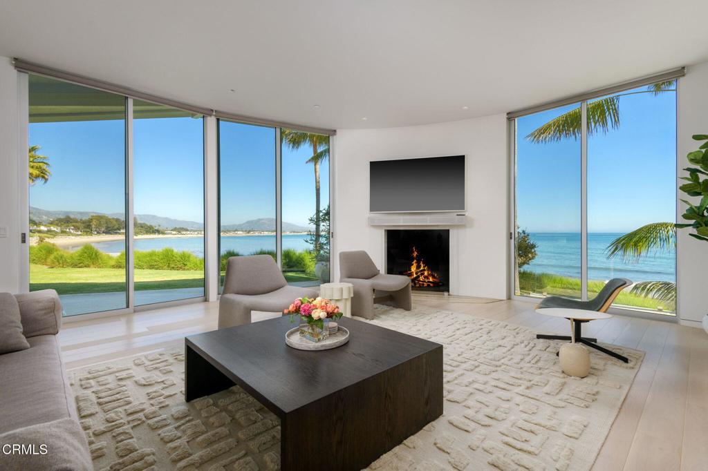 MLS #V1-33497 image #6