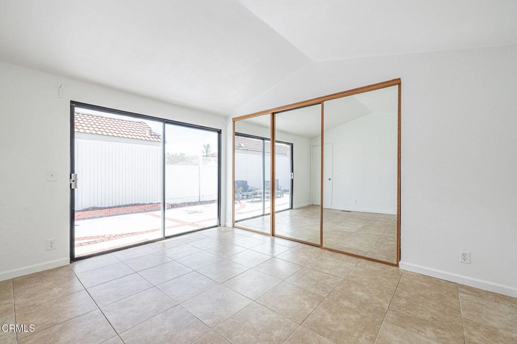 MLS #V1-33500 image #23