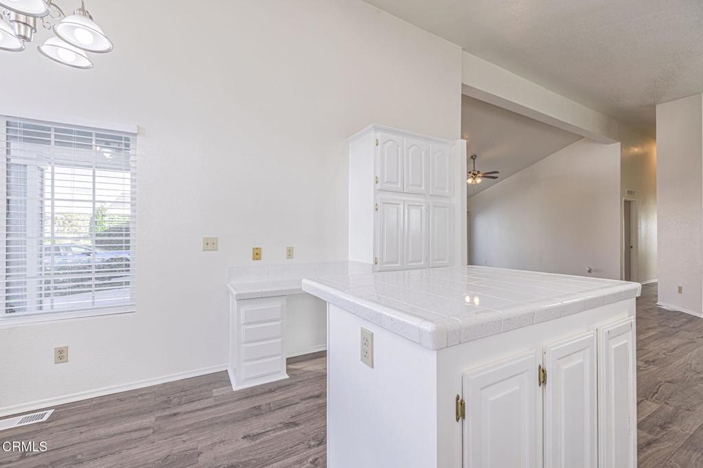 MLS #V1-33504 image #18