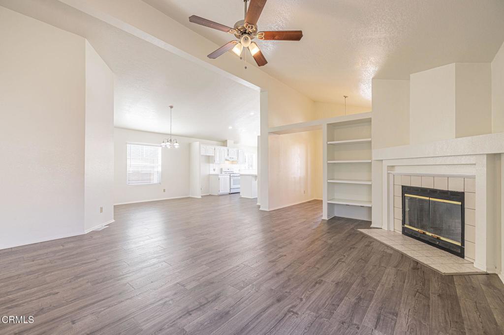 MLS #V1-33504 image #9