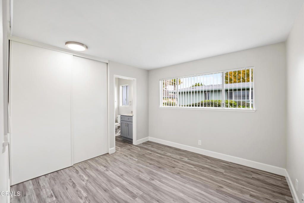 MLS #V1-33505 image #15