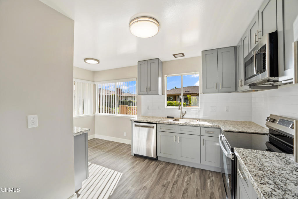 MLS #V1-33505 image #6