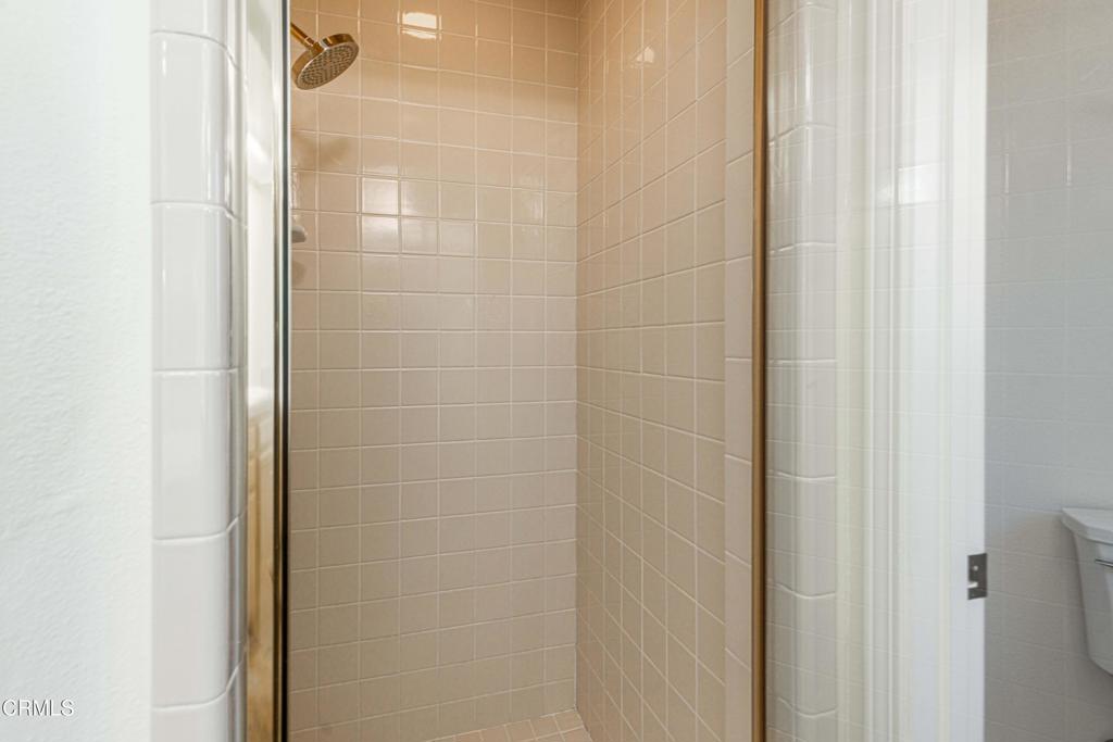 MLS #V1-33512 image #18