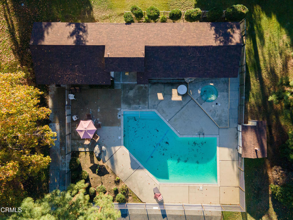 MLS #V1-33512 image #2