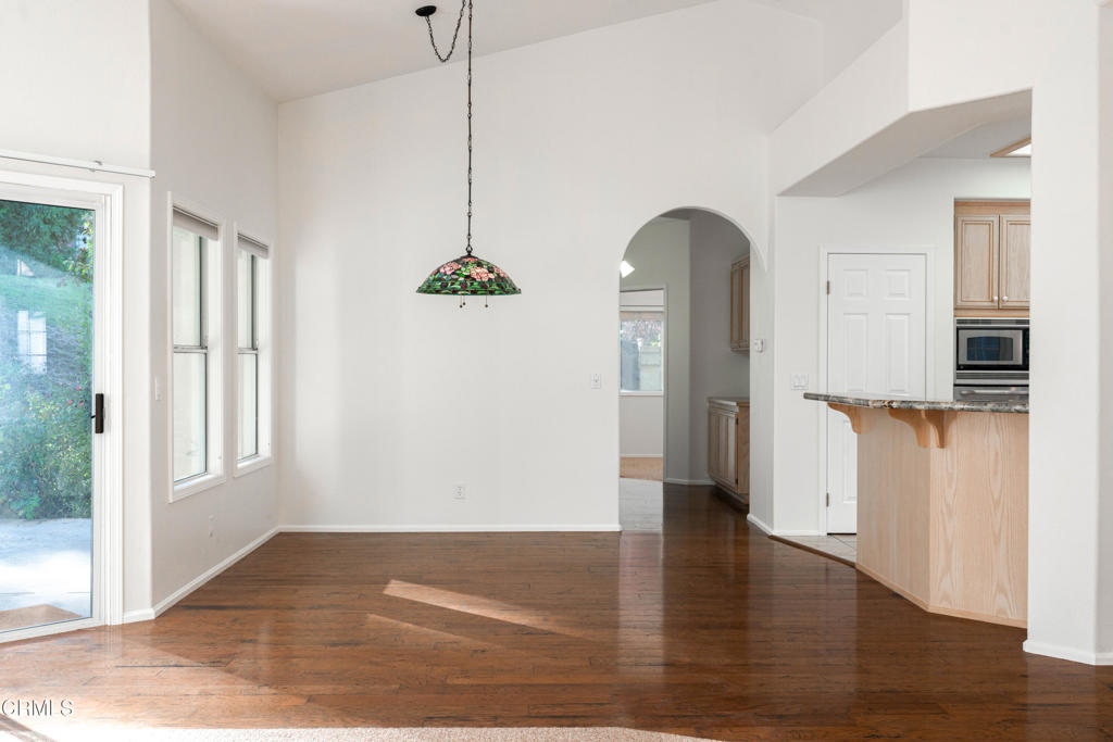 MLS #V1-33512 image #9