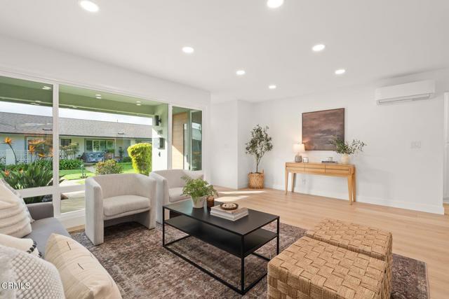 MLS #V1-33513 image #10